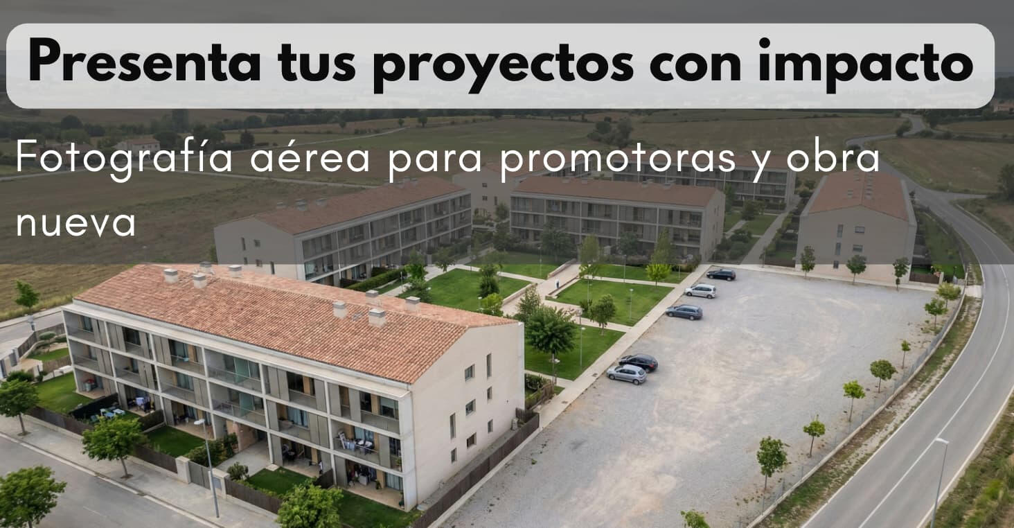 Promoción inmobiliaria de obra nueva Fotografía aérea de complejo residencial moderno, contenido visual para proyectos inmobiliarios